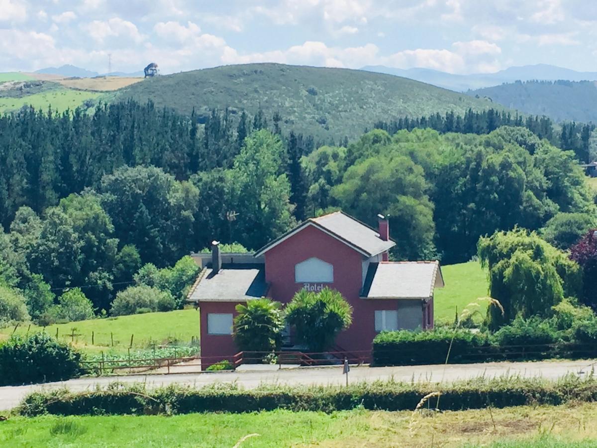 Casa Lula Hotell Tineo Exteriör bild